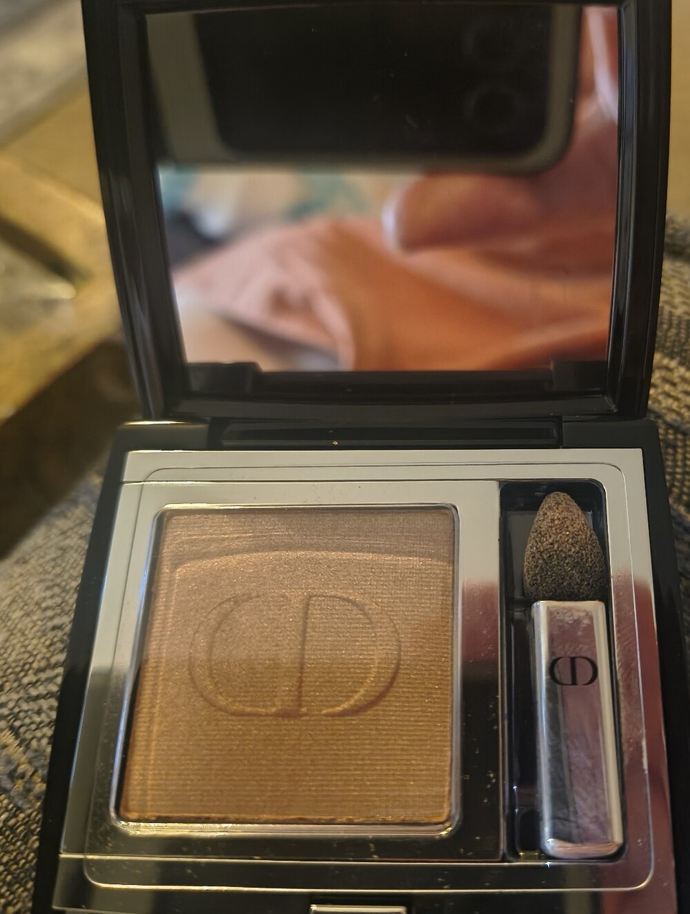 Dior Single Eyeshadow 530 Tullesatin  Brand New